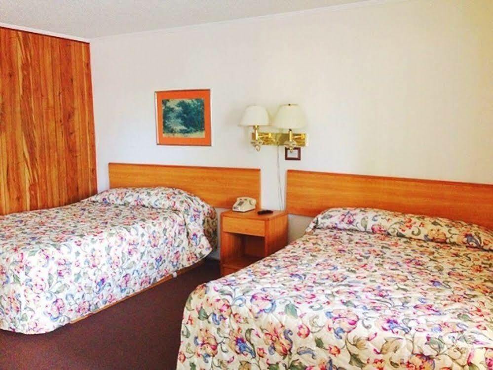 Liberty Inn Скотсборо Экстерьер фото